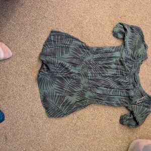 Tropical Green Leaf Print Women's Romper